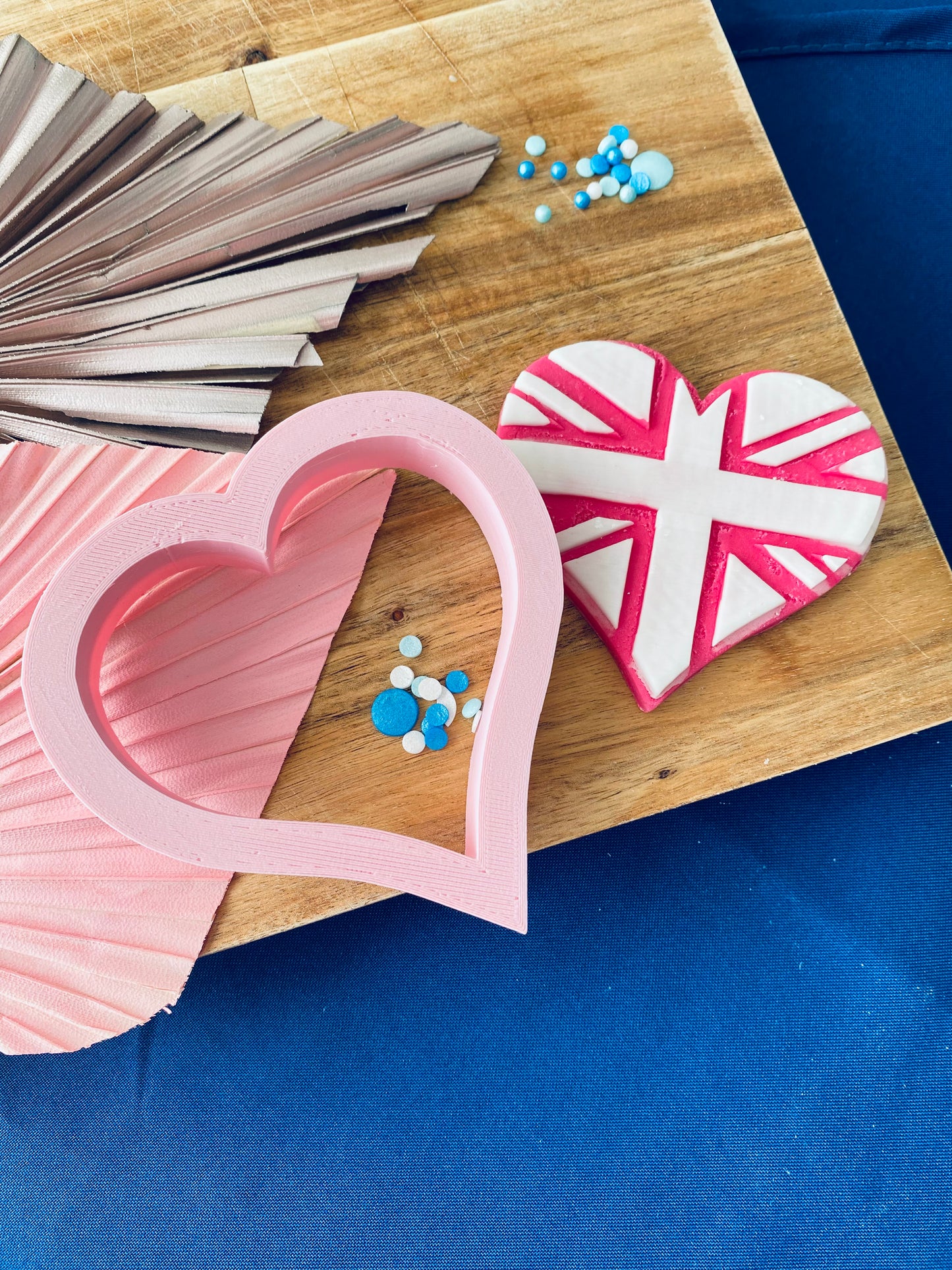 Acrylic Union Jack Heart Embosser & cutter set
