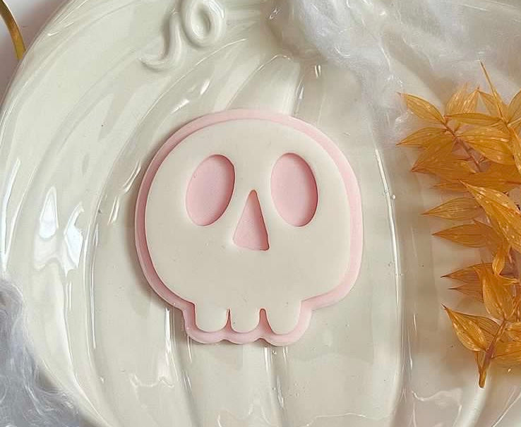 Cute Skull Embosser and cutter