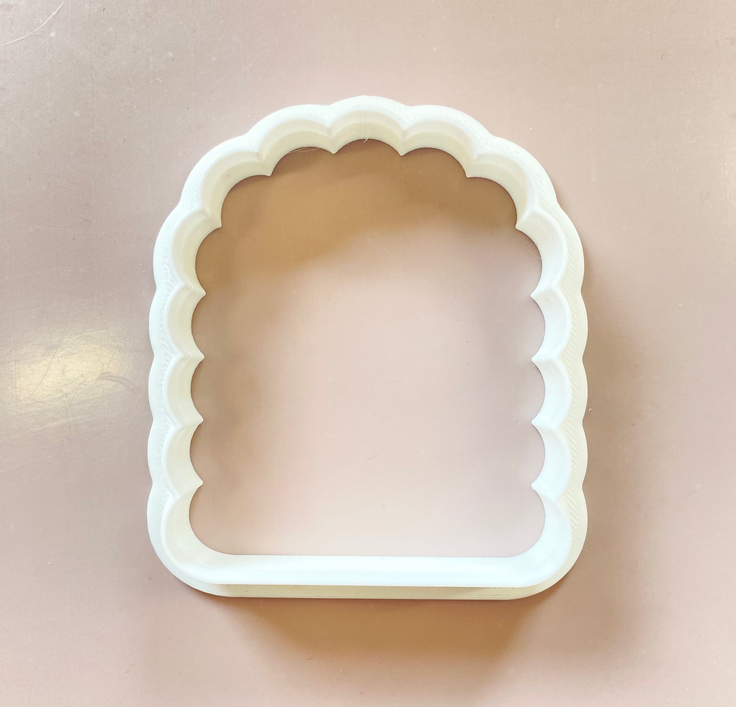 8 x 7cm Scalloped Arch Cookie Cutter